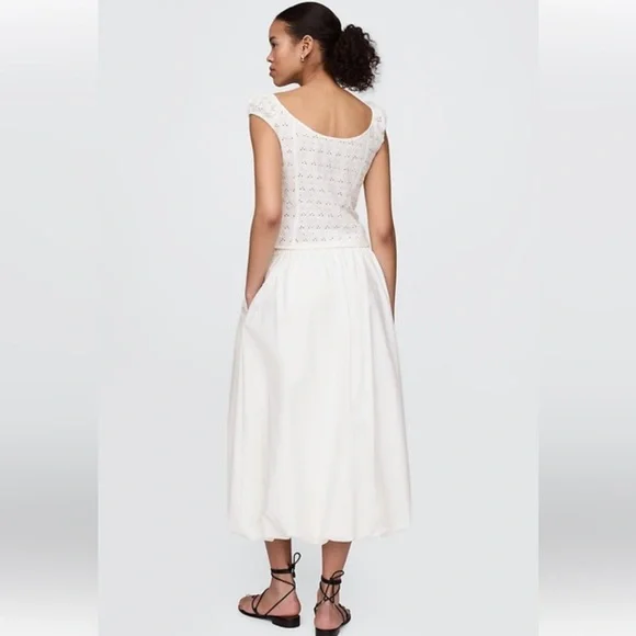 GAP Women's Crisp White Bubble Hem Midi skirt size medium m NEW w tag - Picture 3 of 5